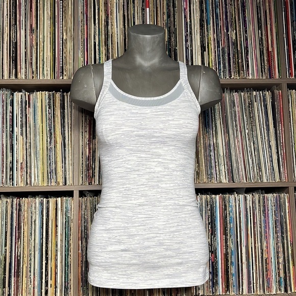 Lululemon Rally Your Heart Tank in Wee Are From Space Nimbus Battleship Size 4 - Picture 2 of 8